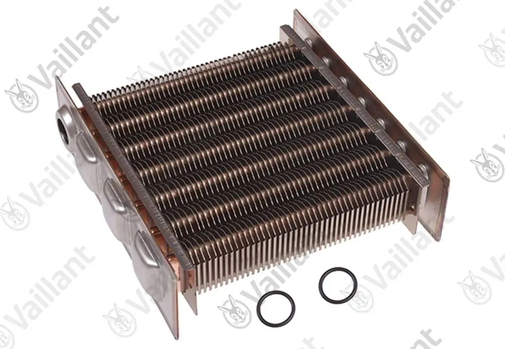 Wärmetauscher mit kupfernen Lamellen und mehreren Anschlüssen, geliefert mit zwei O-Ringen, Hersteller Vaillant.